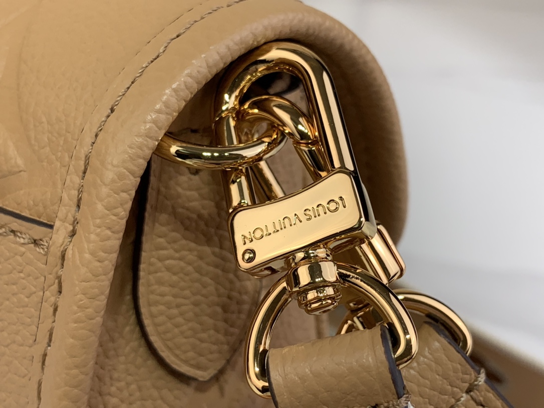 L0vis Vvtt0n Monogram Empreinte