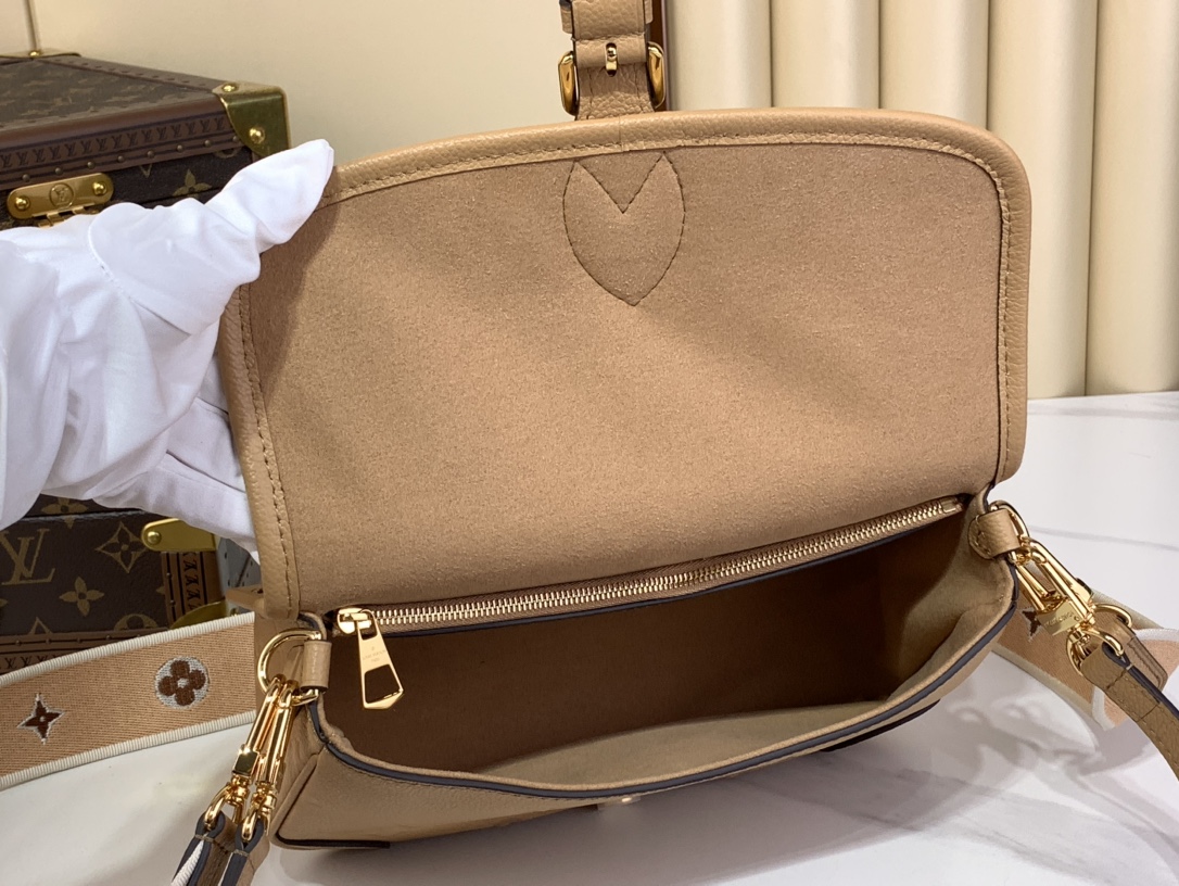 L0vis Vvtt0n Monogram Empreinte