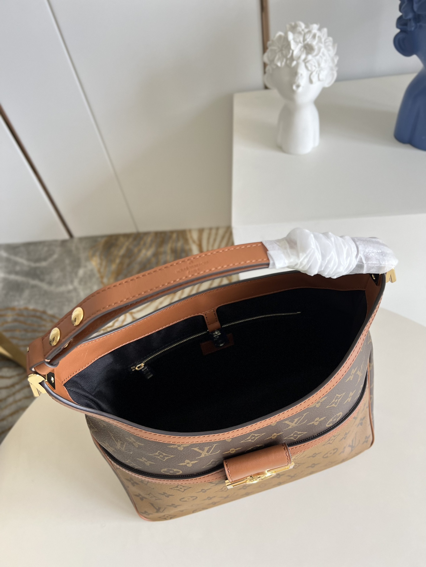 L0vis Vvtt0n Dauphine