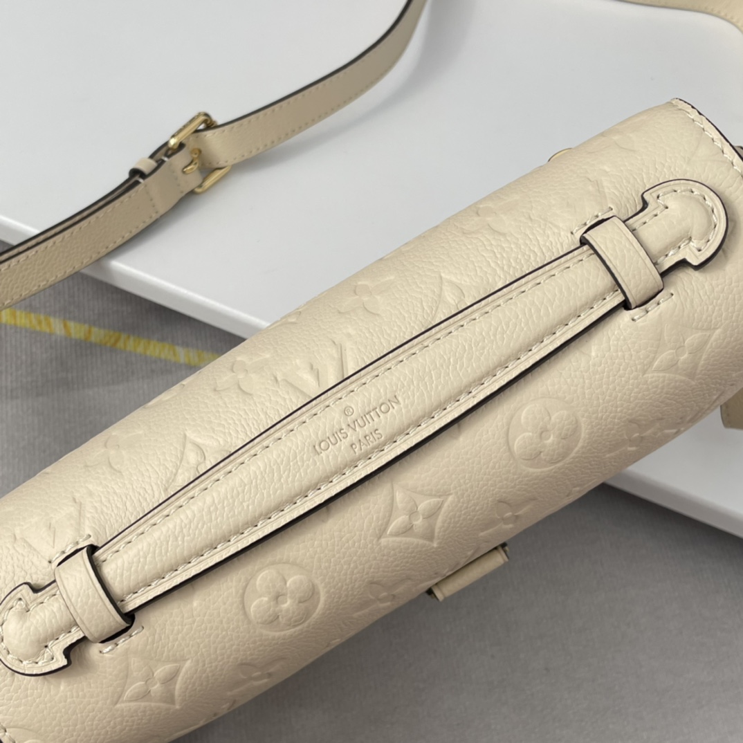 L0vis Vvtt0n Monogram Empreinte