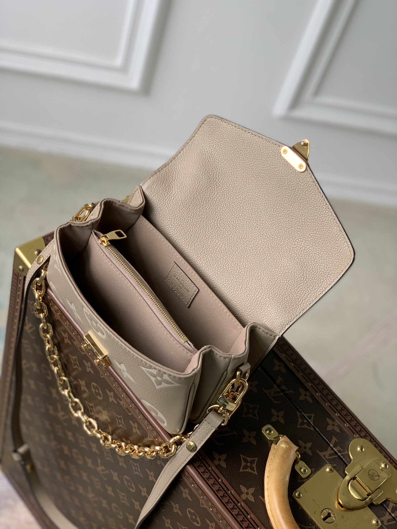 L0vis Vvtt0n Monogram Empreinte