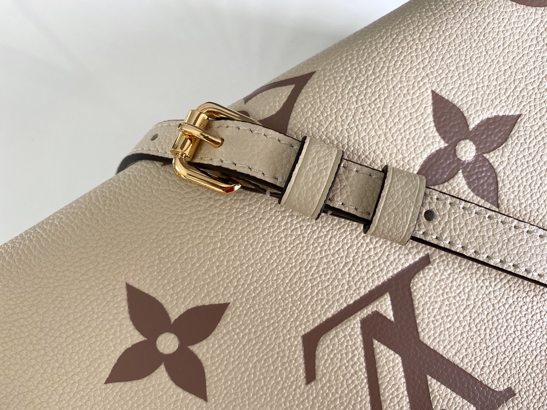 L0vis Vvtt0n Monogram Empreinte