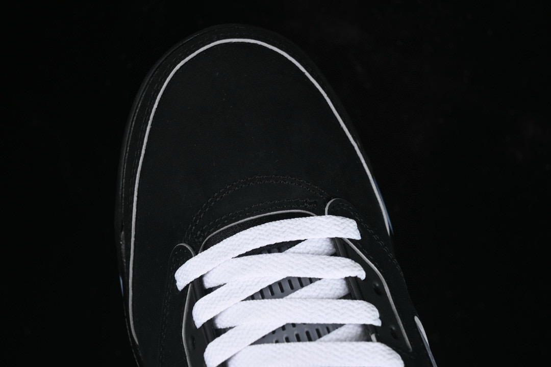 Air Jordan 5 Black "Metallic Reimagined"