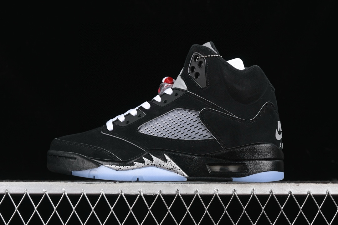Air Jordan 5 Black "Metallic Reimagined"