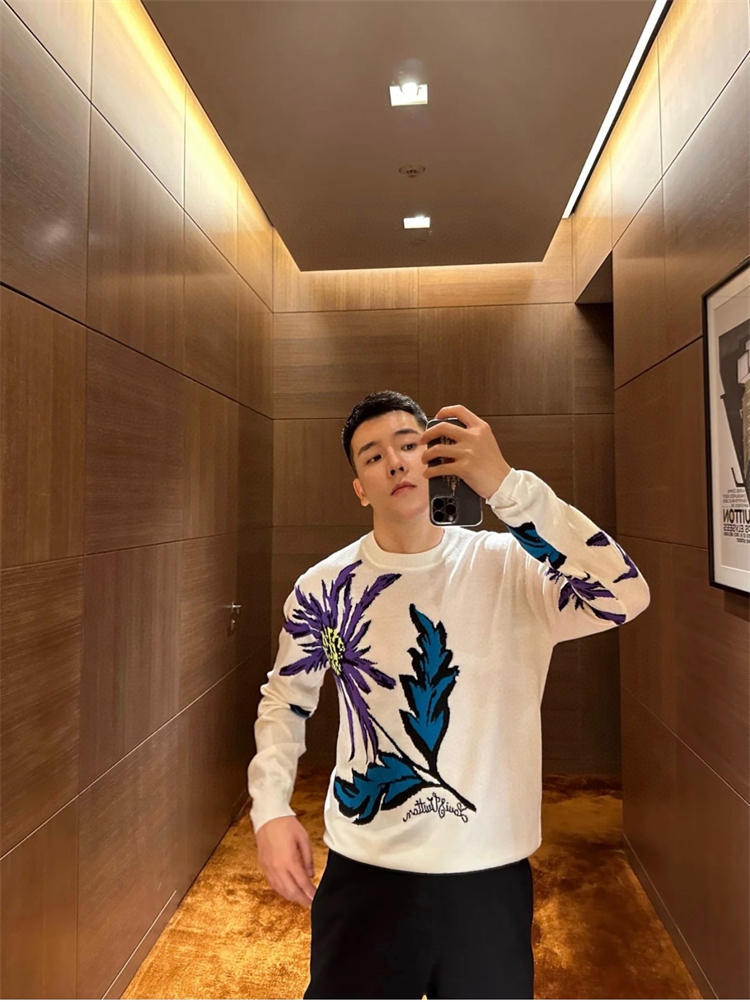 2023fw LV Sweater Top Version