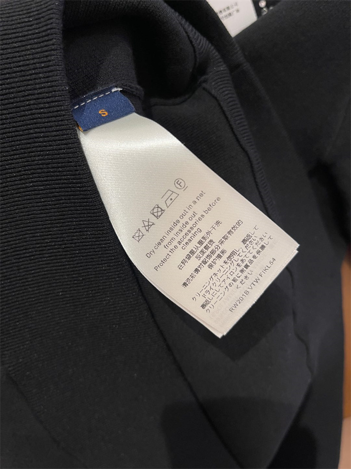 2025SS LV Sweater Top Version