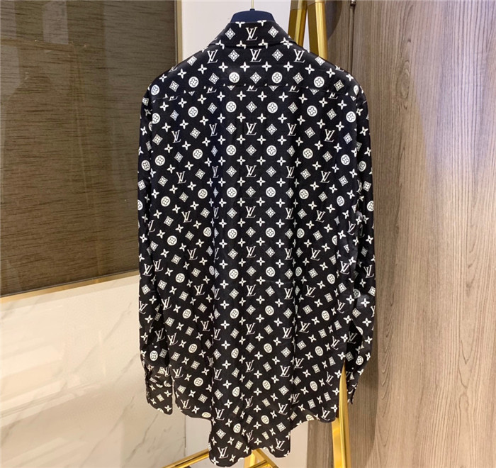 2023fw LV Silk Shirt Shorts Top Version