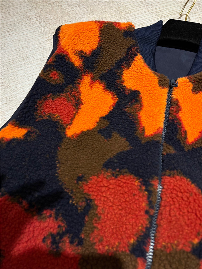 2023fw LV Vest Top Version