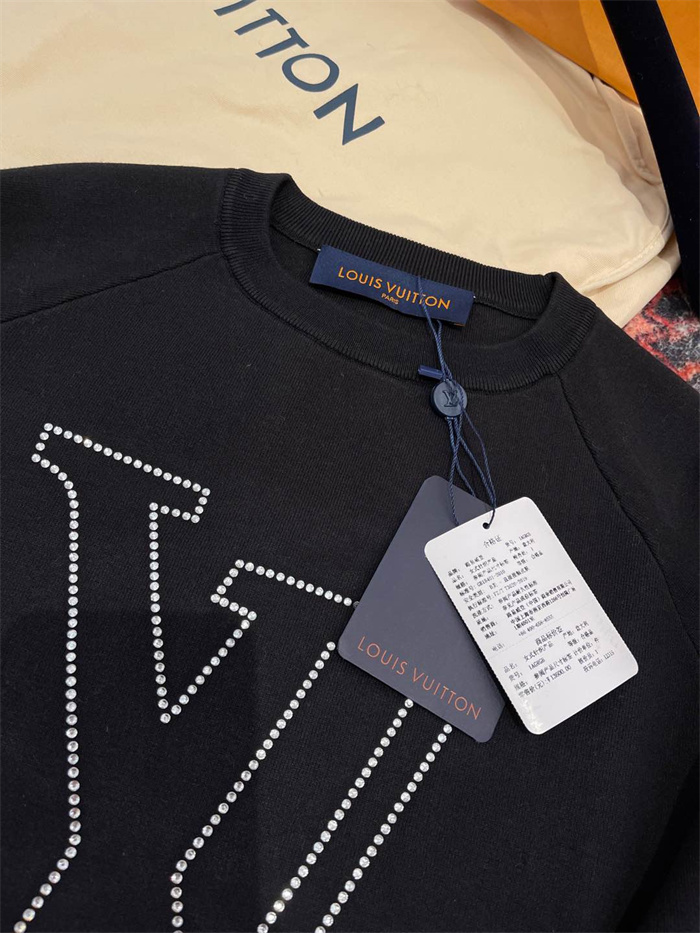 2025SS LV Sweater Top Version