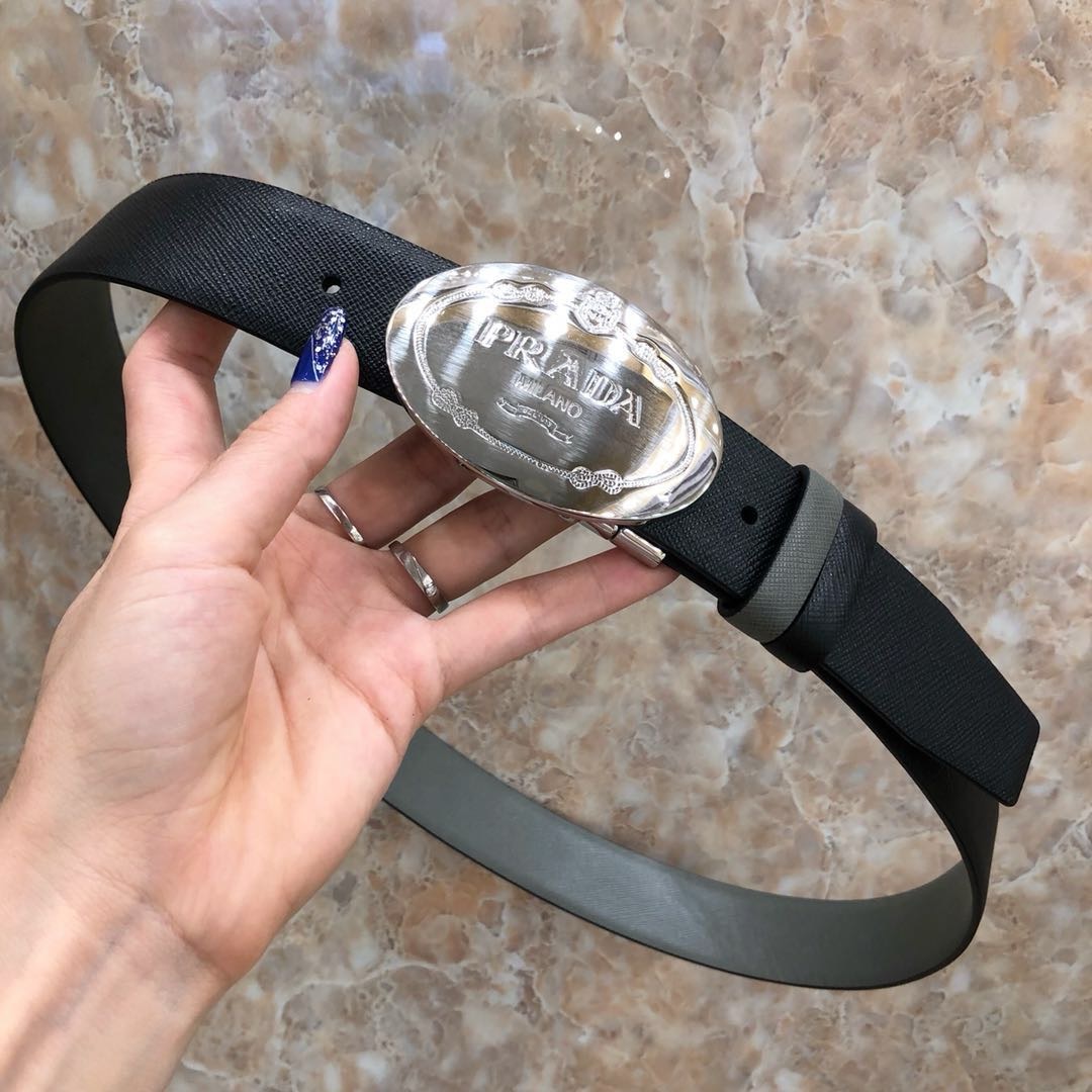 Luxury Reversible Saffiano Leather Belt – Inspired by Pra*a | Premium Quality