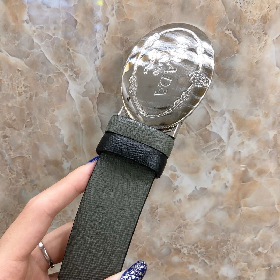 Luxury Reversible Saffiano Leather Belt – Inspired by Pra*a | Premium Quality