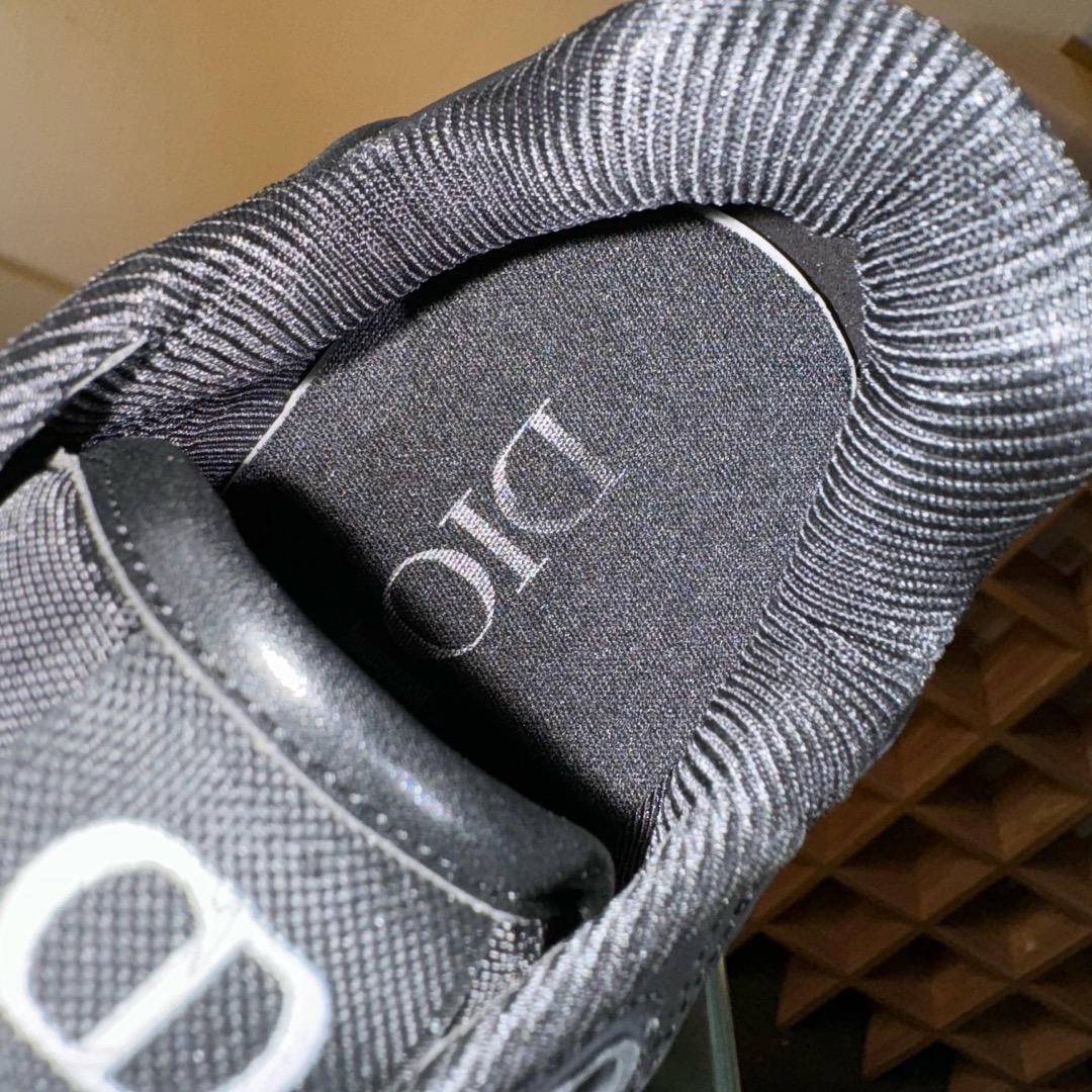 Luxury B27 Low-Top Sneakers – Inspired by D10r | Timeless & Stylish