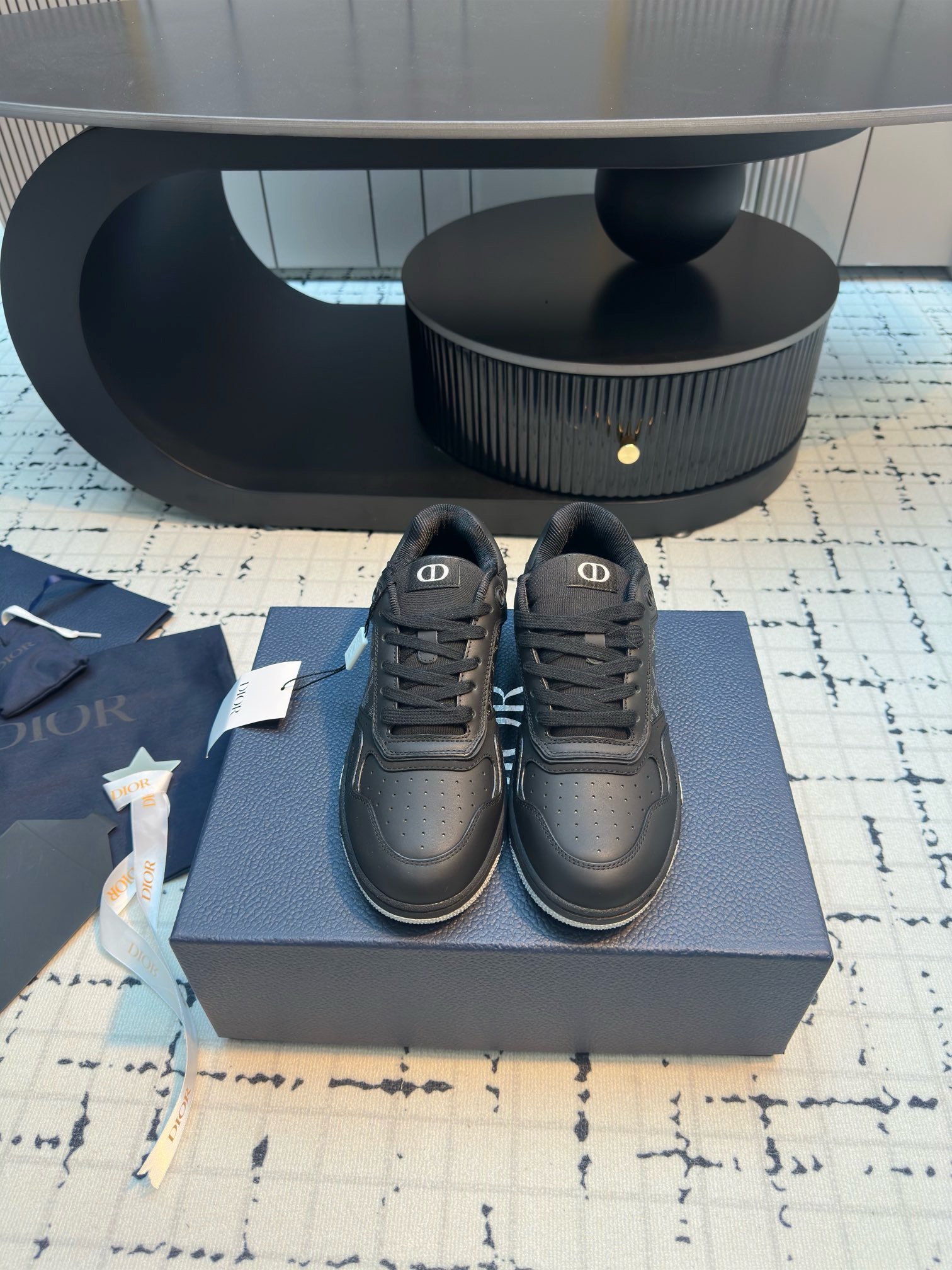 Luxury B27 Low-Top Sneakers – Inspired by D10r | Timeless & Stylish