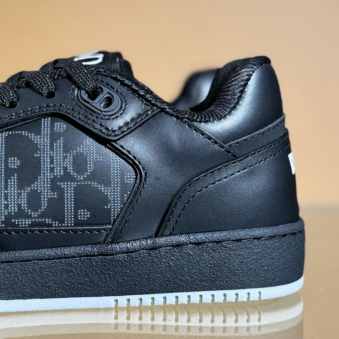 Luxury B27 Low-Top Sneakers – Inspired by D10r | Timeless & Stylish