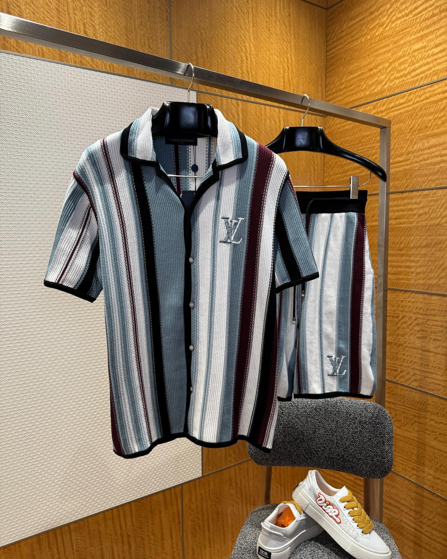 Short Sleeve Knit Shirt – Inspired by LV Design