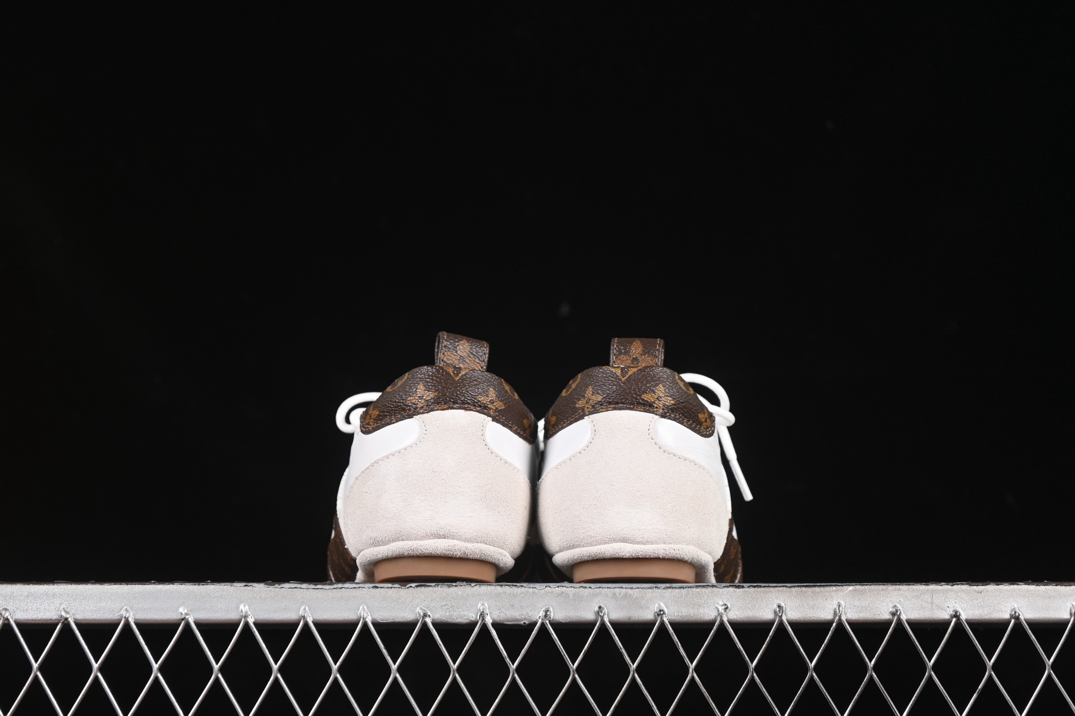 LV Monogram Retro Runner | Where Iconic Design Meets Sporty Elegance