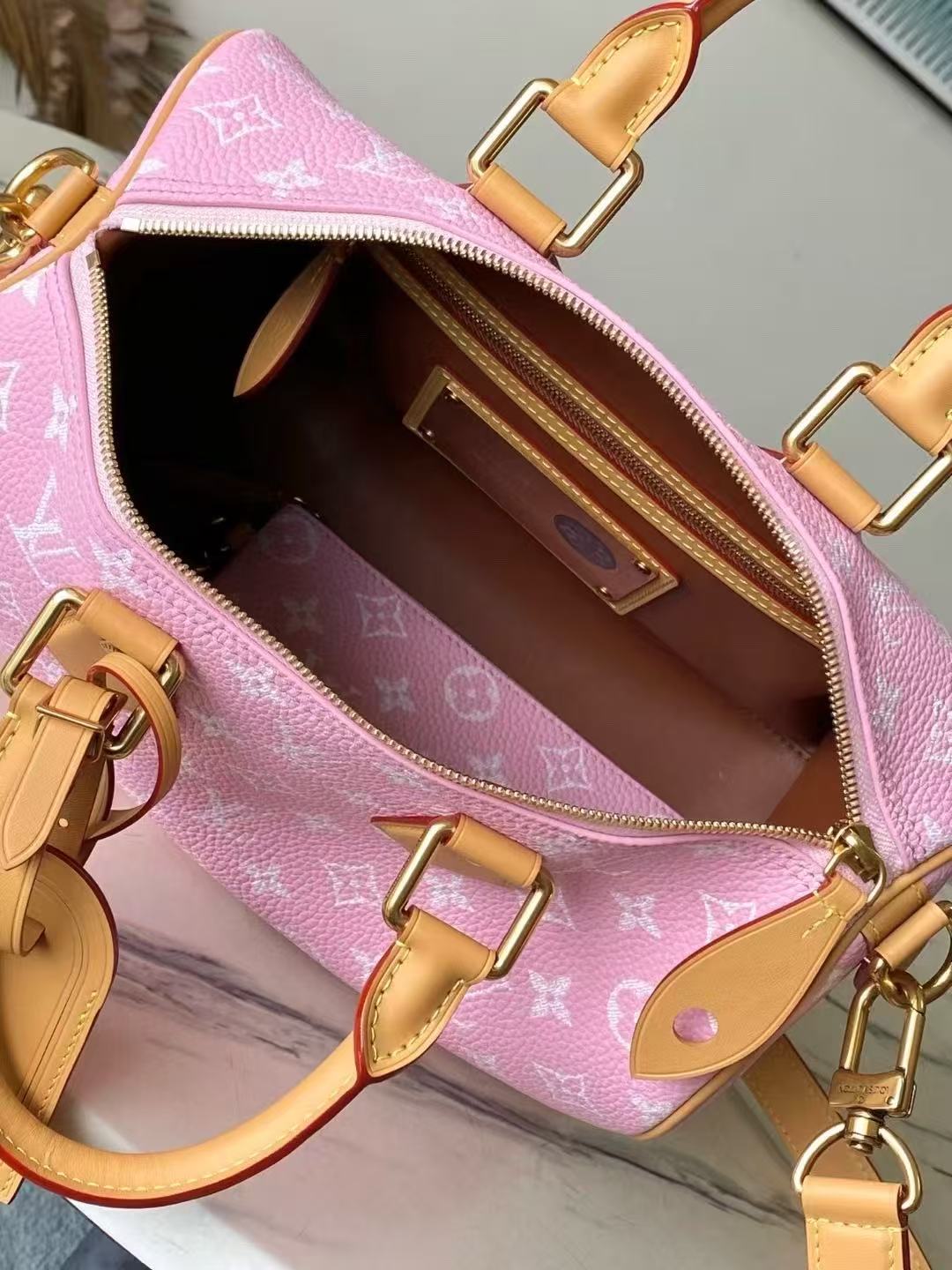 L0vis Vvtt0n SPEEDY P9 BANDOULIÈRE 30 Handbag - 1:1 Colareps Version